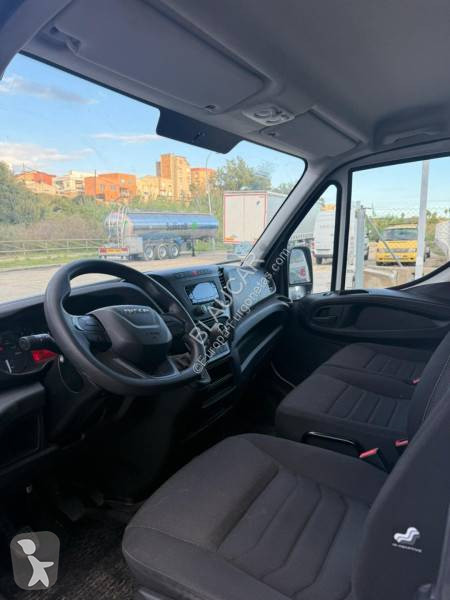 Furgoneta Iveco