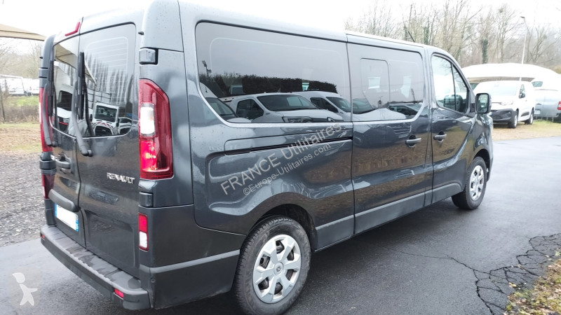 عربة نفعية Renault TRAFIC III COMBI GRIS FONCÉ...