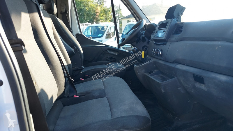 Véhicule utilitaire Renault MASTER III BENNE...