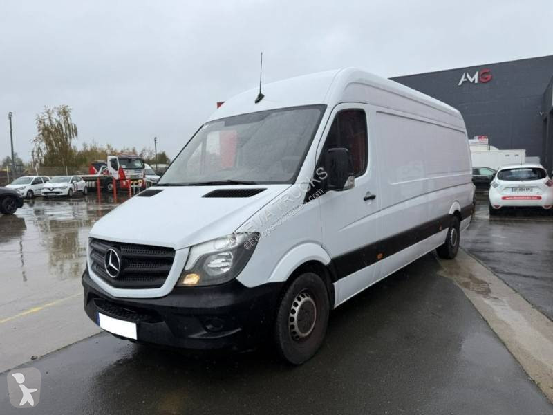 عربة نفعية Mercedes