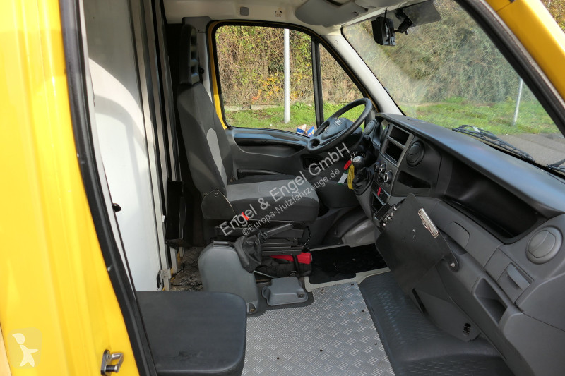 Bedrijfswagen Iveco Daily 35 S11 C30C AUTOMATIK...