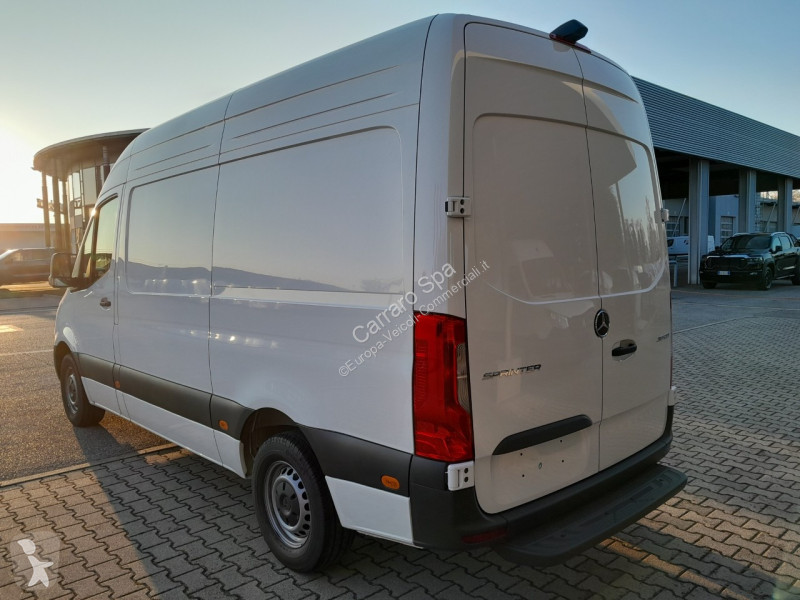 Furgoneta Mercedes Furgone Traz. Post