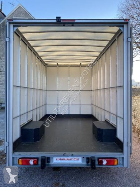 Véhicule utilitaire Renault