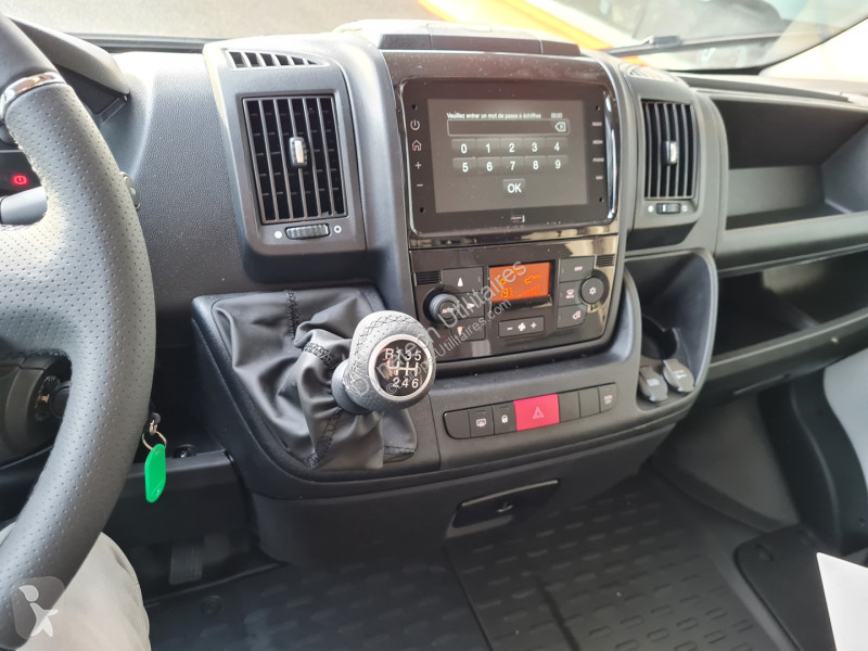 Véhicule utilitaire Opel MOVANO FG L3H2 3.3...