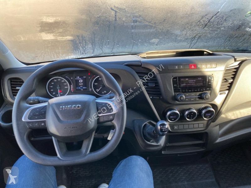 Iveco 35C16H empattement 4100 3.0 Transporter