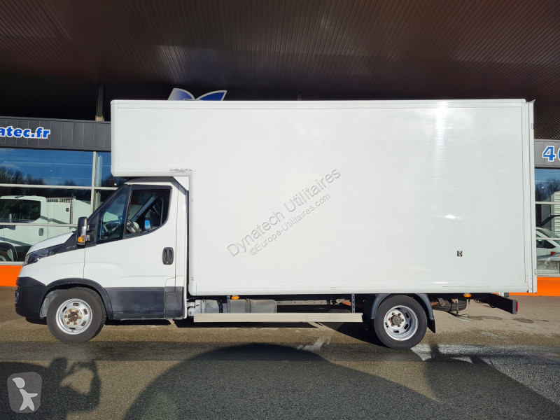Véhicule utilitaire Iveco