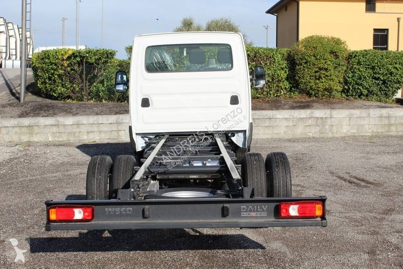 Véhicule utilitaire Iveco