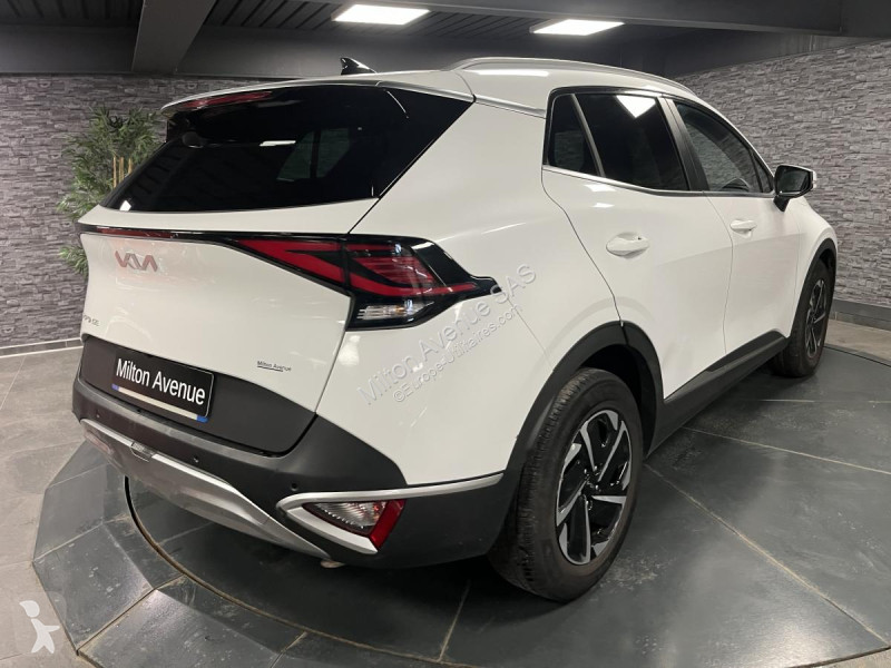 Samochód dostawczy KIA SPORTAGE 1.6 T-GDi MHEV...