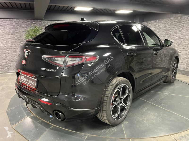 Samochód dostawczy Alfa-Roméo STELVIO 2.2 D -...