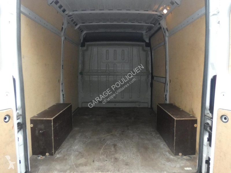 عربة نفعية Peugeot BlueHDi 140 SetS PREMIUM 330...