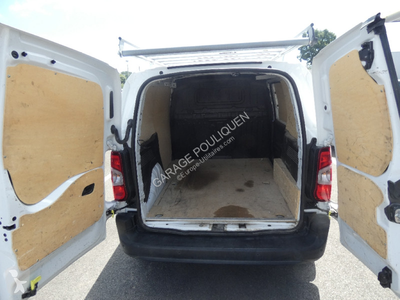 Furgoneta Peugeot STANDARD BLUEHDI 100 SetS...