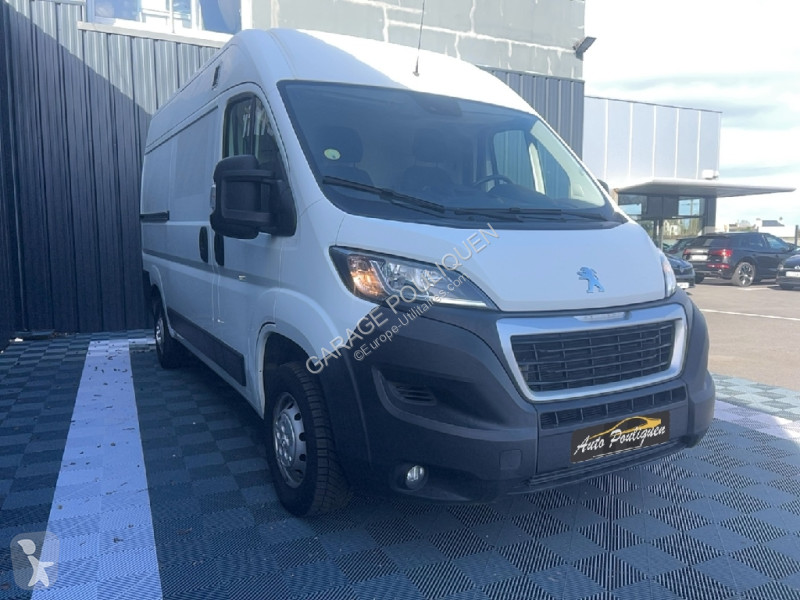 Véhicule utilitaire Peugeot L2H2 BLUEHDI 140...
