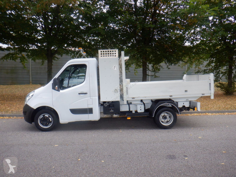 Véhicule utilitaire Renault MASTER PLATEAU...