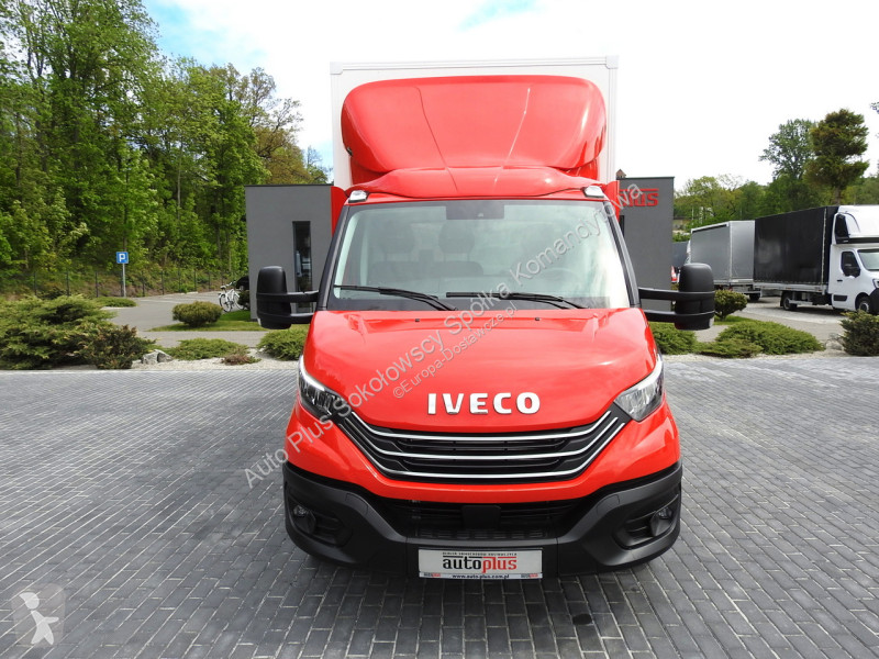Samochód dostawczy Iveco 35S18 DAILY