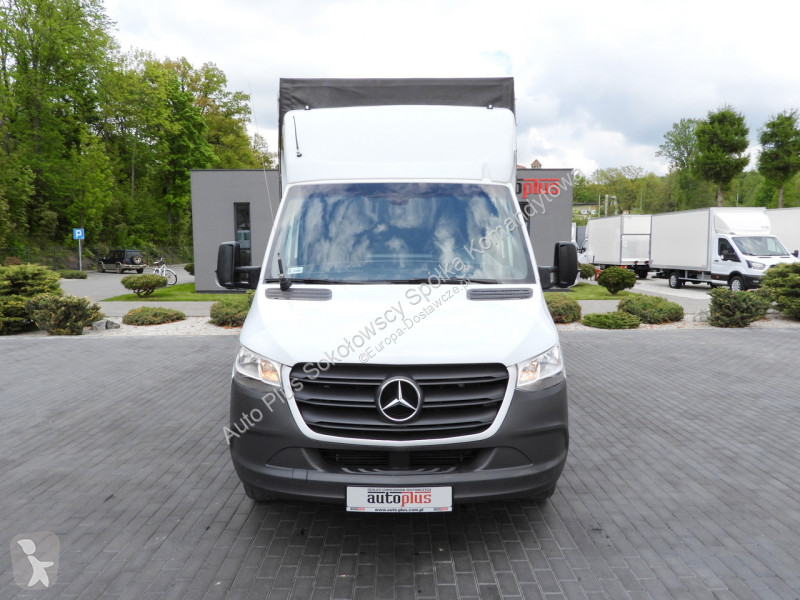 عربة نفعية Mercedes 23ASTER