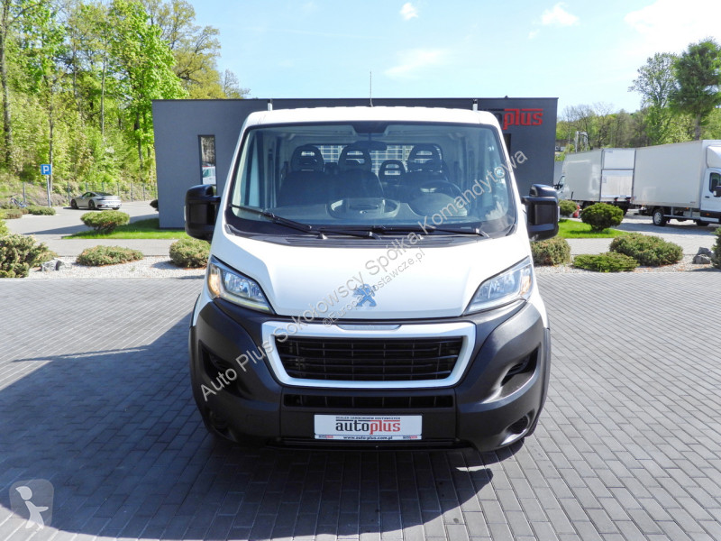 Samochód dostawczy Peugeot  BOXER