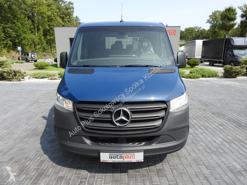 Samochód dostawczy Mercedes 316