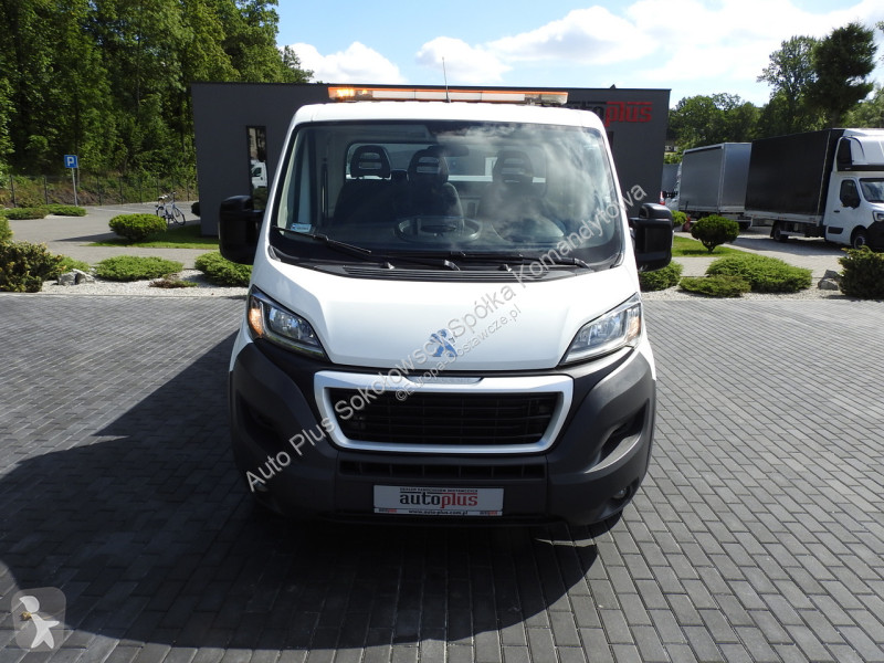 Samochód dostawczy Peugeot  BOXER
