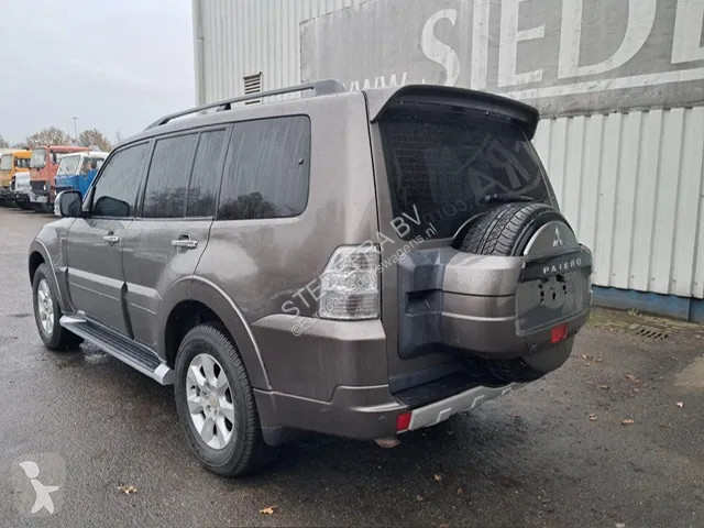 Furgoneta Mitsubishi GLS 3.5 - V6 , 4x4 , 7...
