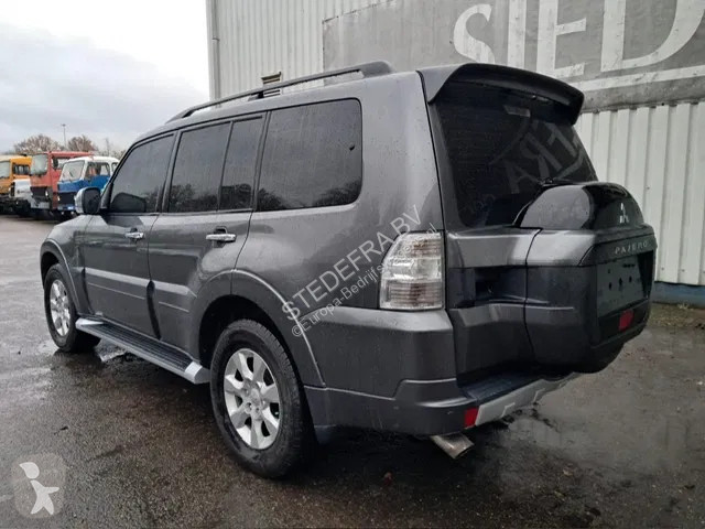 Furgoneta Mitsubishi GLS 3.5 - V6 , 4x4 , 7...