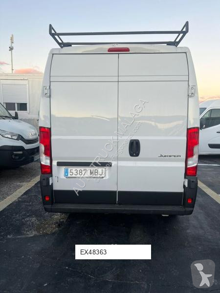 عربة نفعية Citroën BlueHDi 140 S&S 6v Furgón 35
