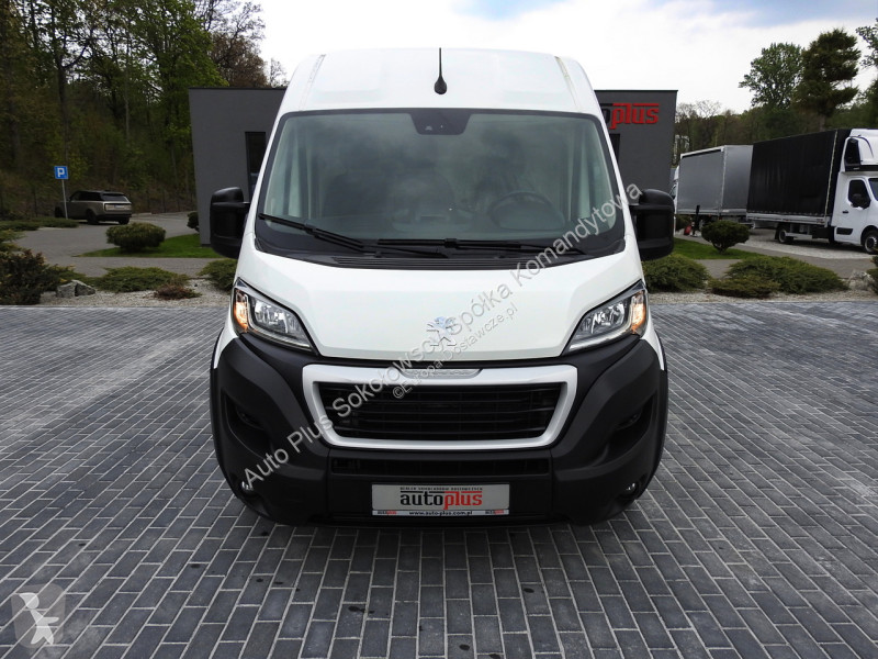 Samochód dostawczy Peugeot  BOXER