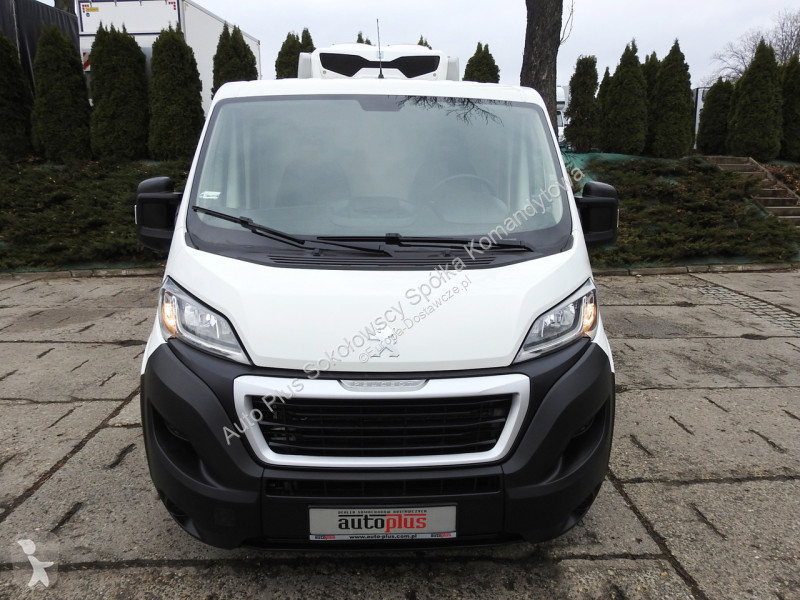 Samochód dostawczy Peugeot  BOXER