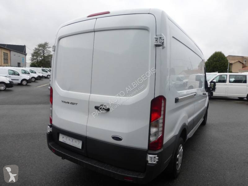 Véhicule utilitaire Ford