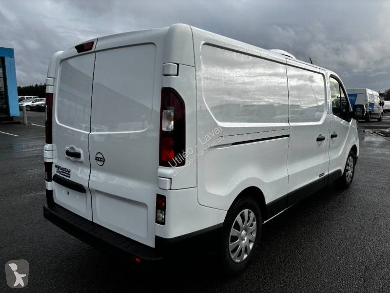 Véhicule utilitaire Nissan