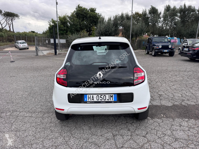 عربة نفعية Renault