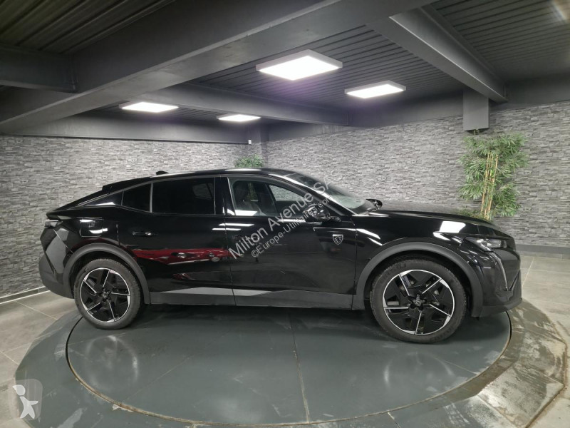 Furgoneta Peugeot 408 1.2i Hybrid -136 - BV...