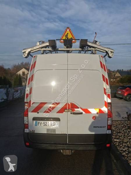 Samochód dostawczy Renault