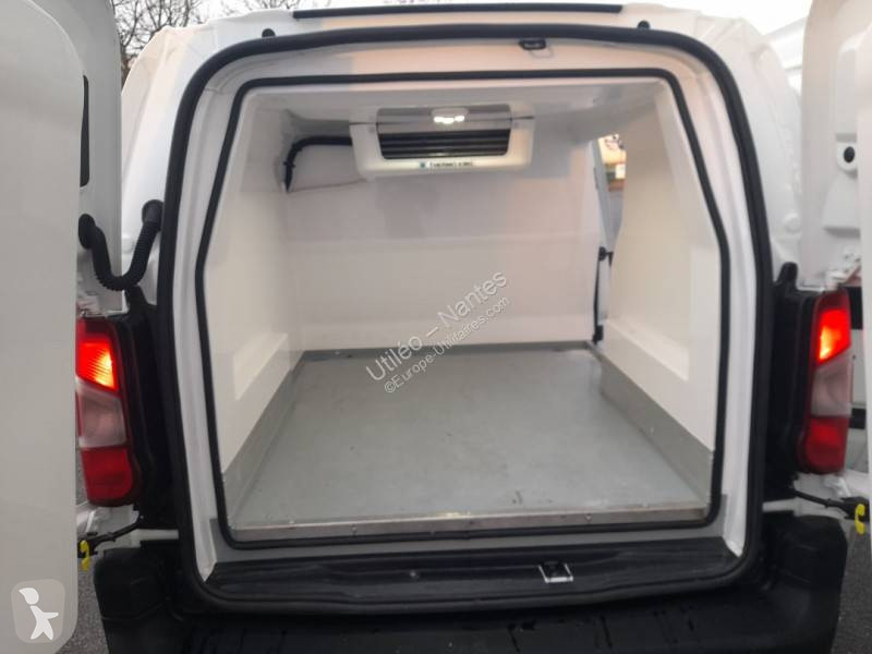 Véhicule utilitaire Toyota