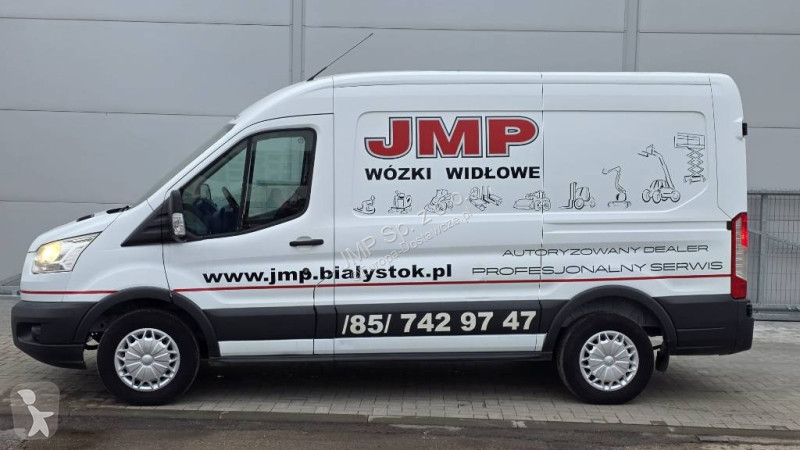 Samochód dostawczy Ford