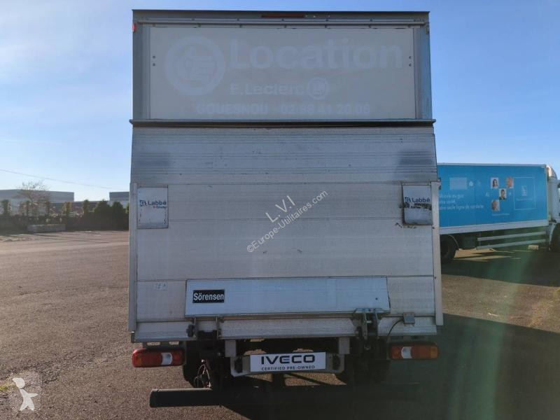 Véhicule utilitaire Iveco CCb 35C16H3.0...