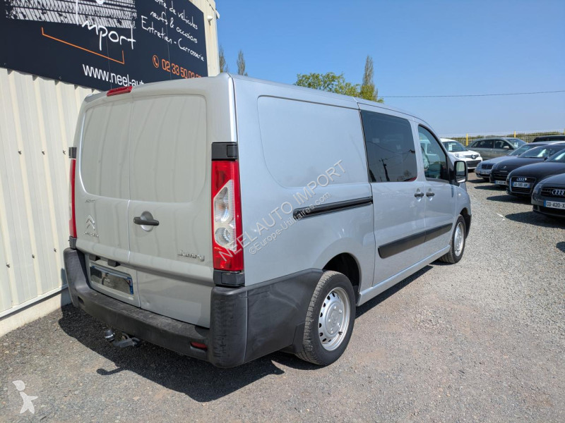 Véhicule utilitaire Citroën JUMPY II L2H1 2.0...