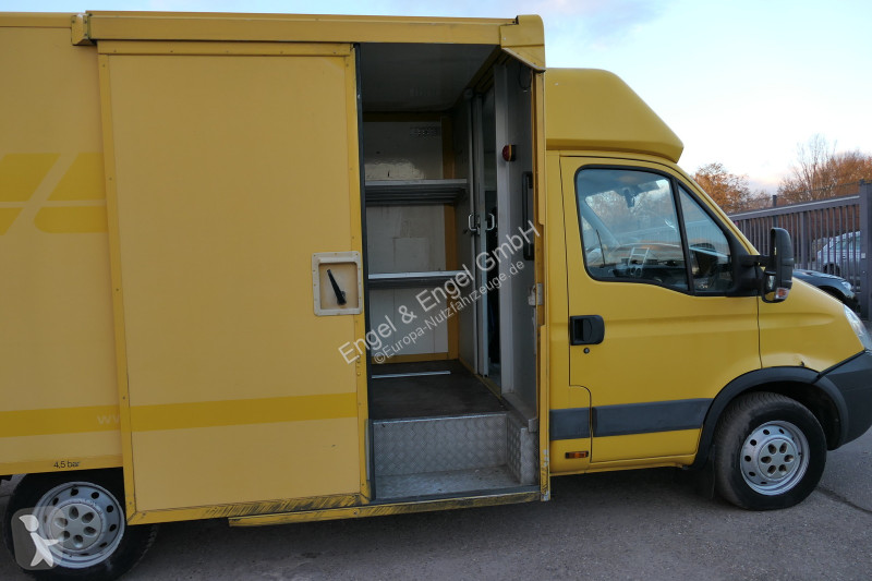 عربة نفعية Iveco Daily 35 S11 C30C AUTOMATIK...