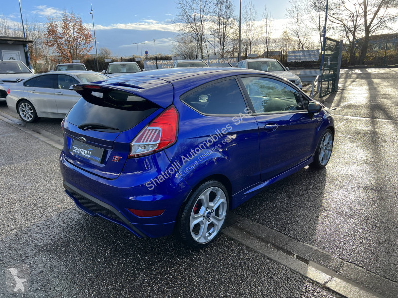 Véhicule utilitaire Ford IV 1.6 EcoBoost 182ch...