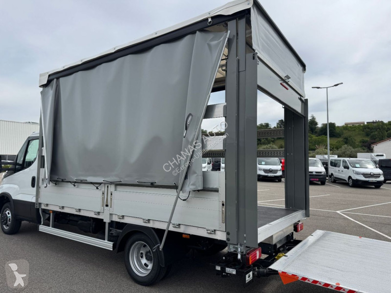 Véhicule utilitaire Iveco
