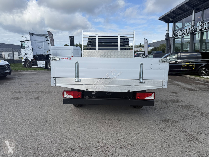 عربة نفعية Mercedes SPRINTER CHASSIS CAB 319...
