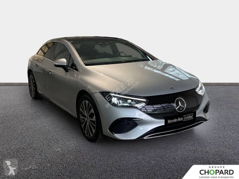 عربة نفعية Mercedes EQE 300