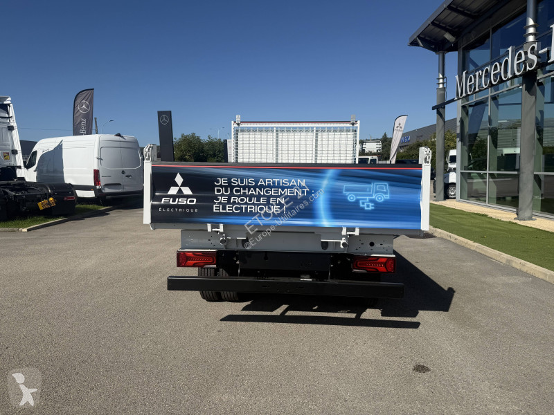 عربة نفعية Fuso 4C15NT1E34T1F 4x2 2023