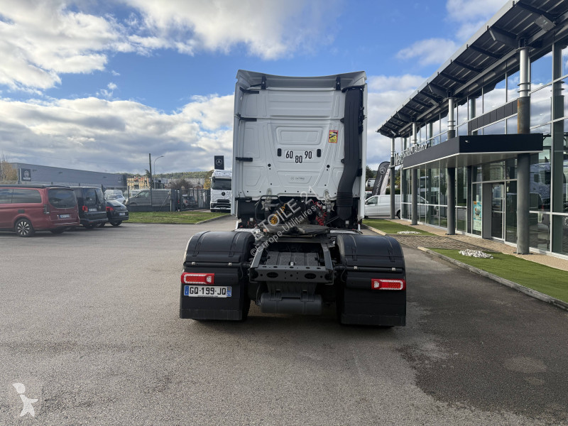 Nyergesvontató Mercedes ACTROS L 1845