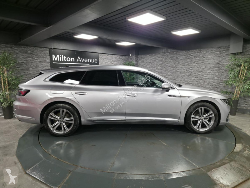 Véhicule utilitaire Volkswagen ARTEON Shooting...