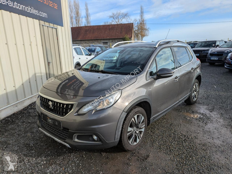 Peugeot 2008 ALLURE 82CH BVM5 Transporter