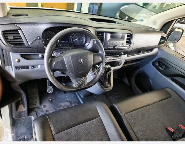 عربة نفعية Peugeot EXPERT