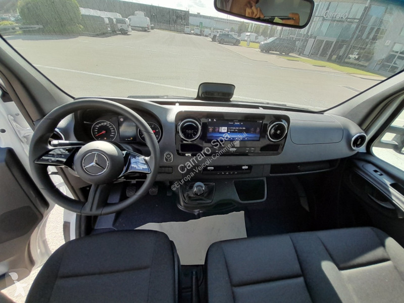 Véhicule utilitaire Mercedes Telaio Traz. Post