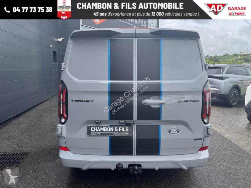 Samochód dostawczy Ford FOURGON 320 L1H1 2.0...