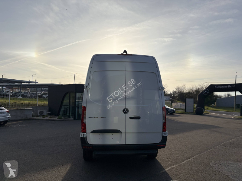 عربة نفعية Mercedes E-SPRINTER FGN 314 37 3.5T