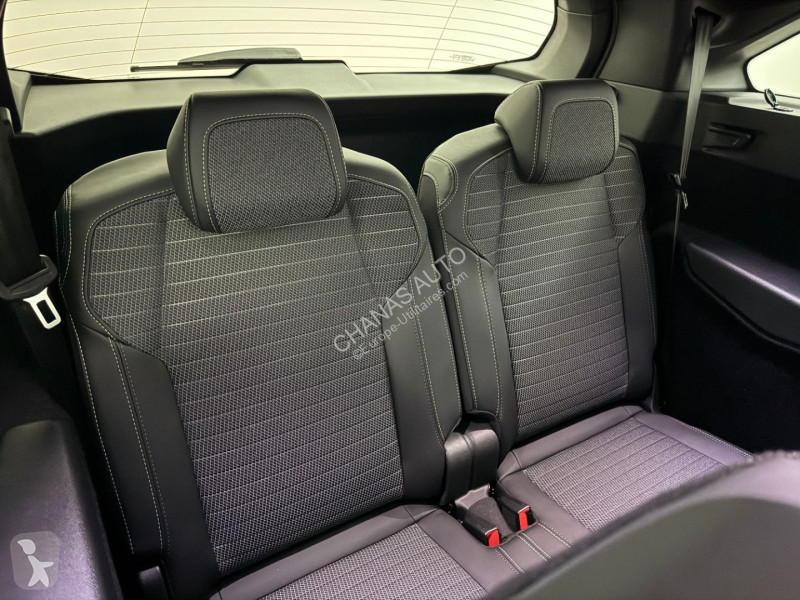 عربة نفعية Peugeot 1.2 Hybrid 145 GT e-DCS6...
